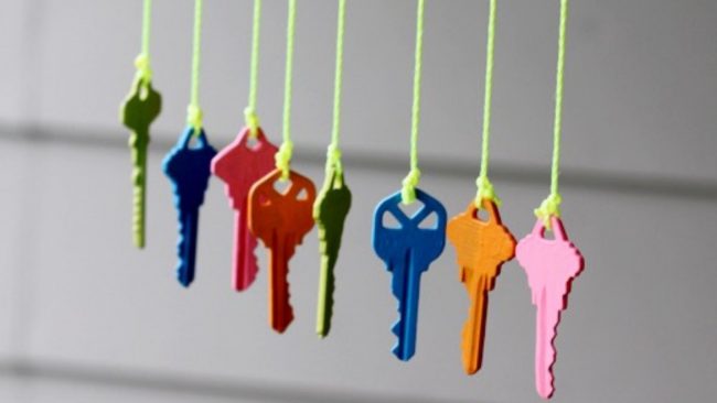 Wind Chime Keys hanging to make a wind chime - Your ELC