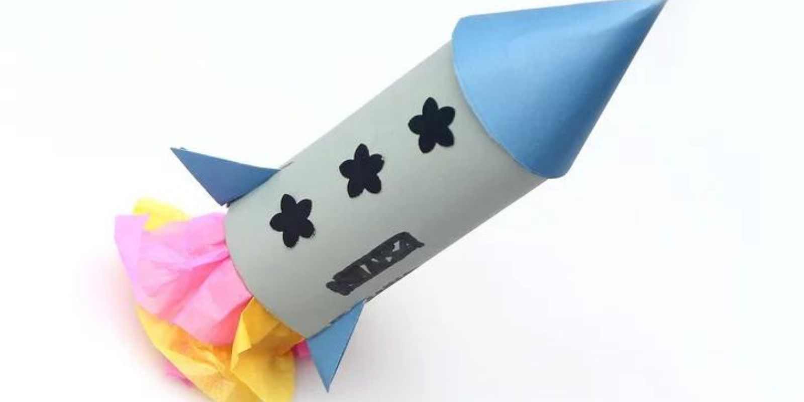 Kids DIY Activities: Toilet Roll Rocket Ships