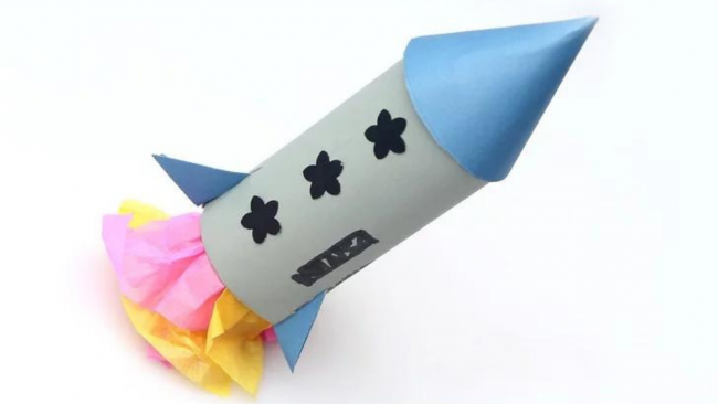 Rocket_Ship Toilet Roll Rocket Ships - DIY Activity - Early Learning Centre