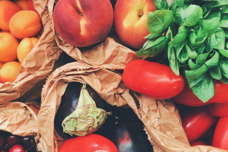 Diet-blog-1024×576 Fruits and Vegetables - What Should Your Child Eat at Their Age - Your ELC