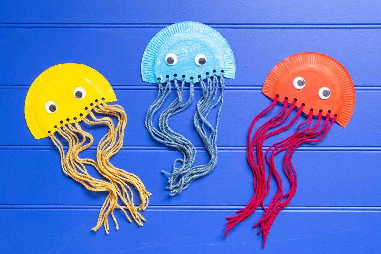 How-to-make-jellyfish_400461182_723530502 DIY Jellyfish - Your ELC DIY of the month