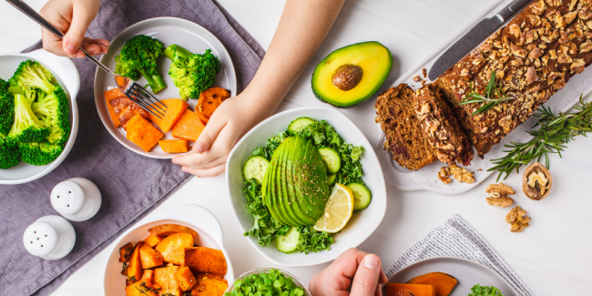 5 Ways to eat healthy Variations of healthy foods on a table - Your ELC blog image