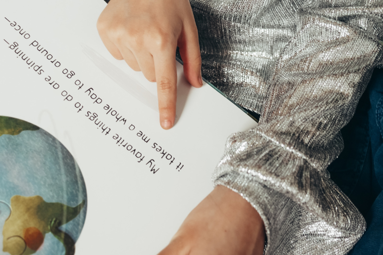 Develop literacy skills developing literacy skills | Your ELC blog image