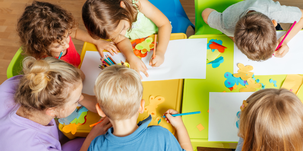 group of children doing an activity Your ELC blog image